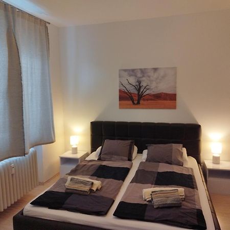 Апартаменти Amazing Flat In Old Town With Large Balcony Братислава Екстер'єр фото