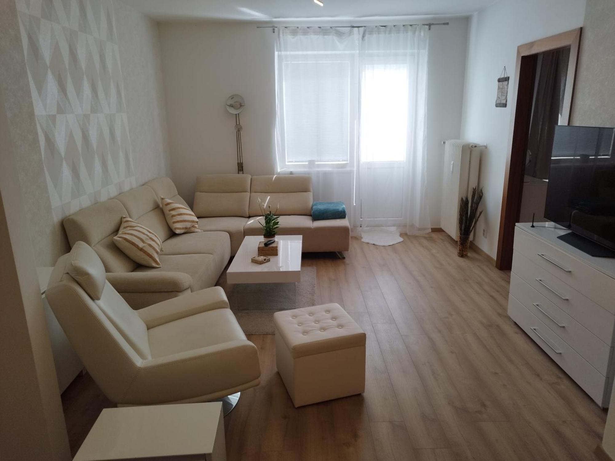 Апартаменти Amazing Flat In Old Town With Large Balcony Братислава Екстер'єр фото